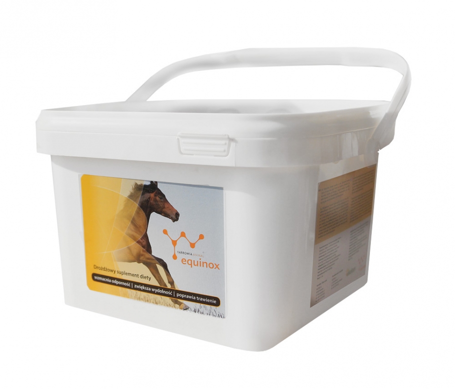 Zdjęcie Yarrowia Equinox Classic dla koni preparat witaminowo-mineralny (PROSZEK) 3kg